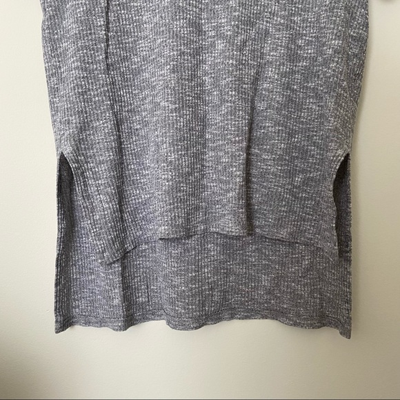 Ribbed Knit T-Shirt - Picture 4 of 6